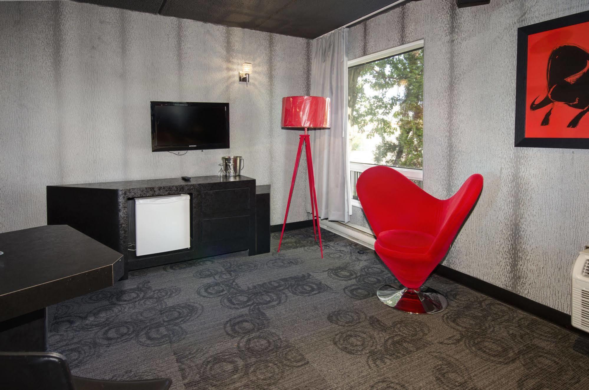 Motel Labarre Longueuil Exterior foto