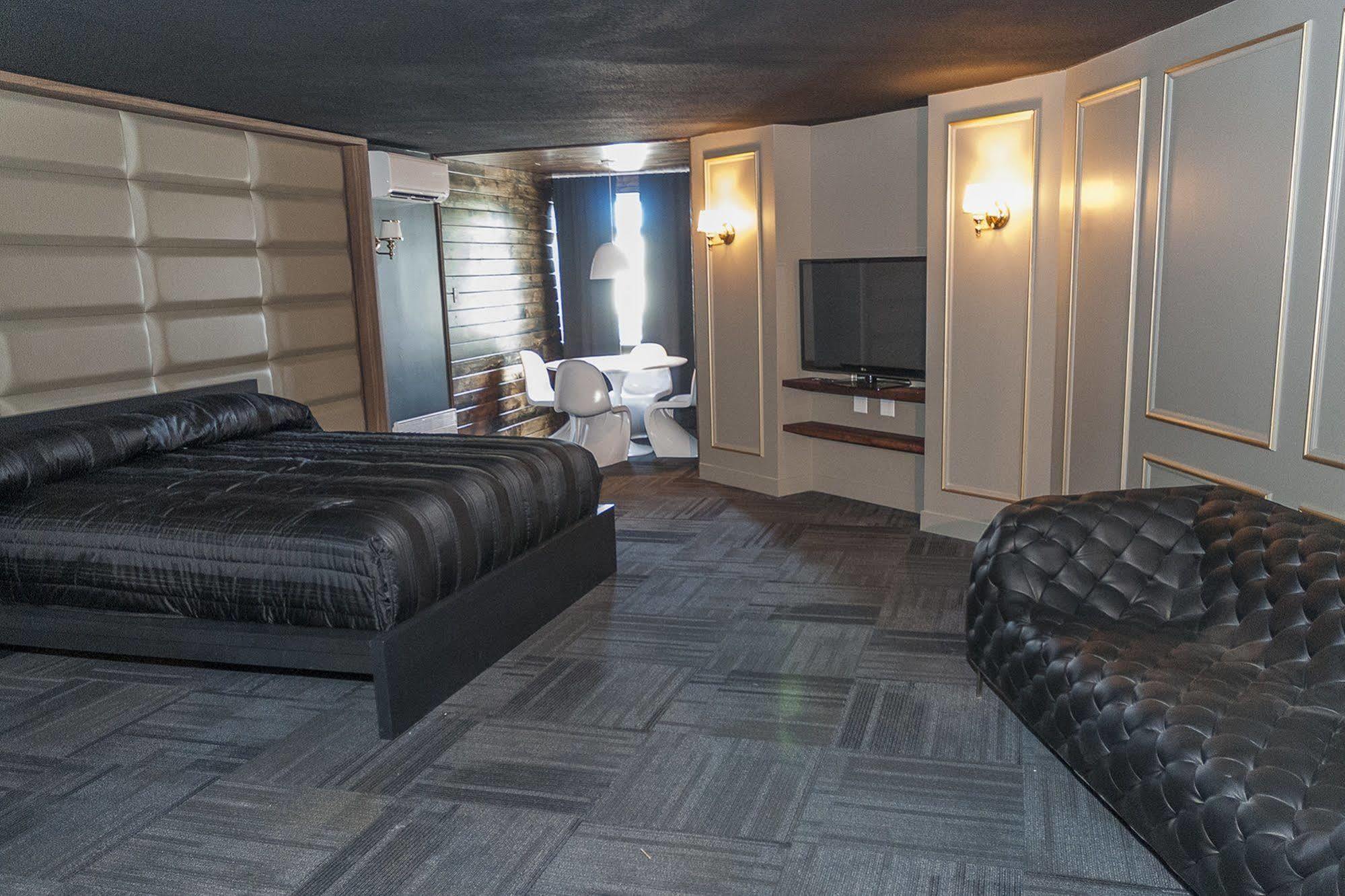 Motel Labarre Longueuil Exterior foto
